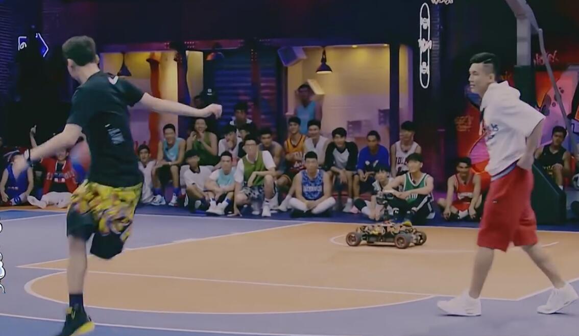 这就是灌篮李易峰刘恒驿,这就是灌篮李易峰夹球