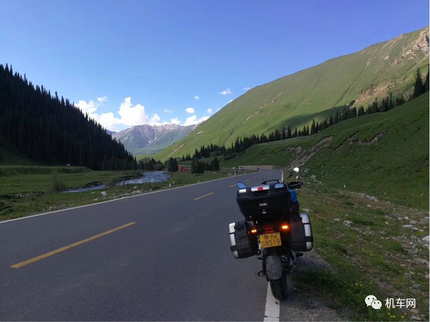 骑自行车穿越罗布泊路线,trk502骑行视频第一视角