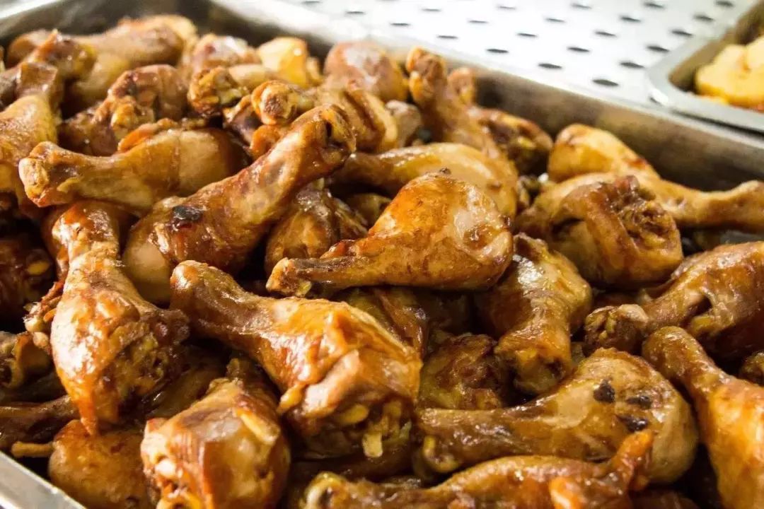 比二本线高一点的学校,比二本线多1分的本科能被录取吗