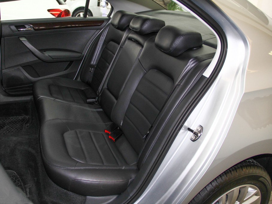 桑塔纳车有什么优缺点,桑塔纳有什么优点和缺点