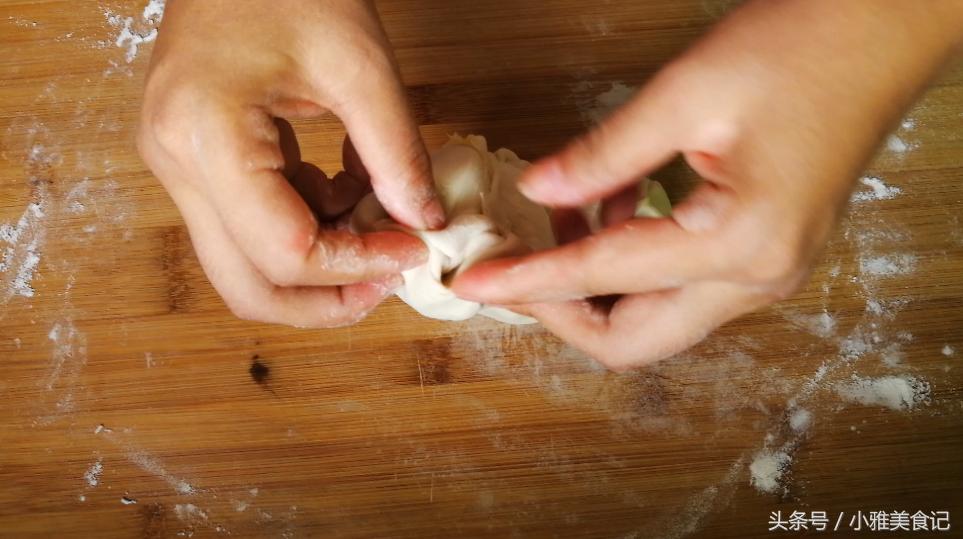 电饼铛烙饼不发硬的技巧图解,电饼铛烙饼不硬的窍门