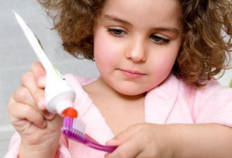 孩子的牙膏一定要选对,11岁孩子牙膏怎么选