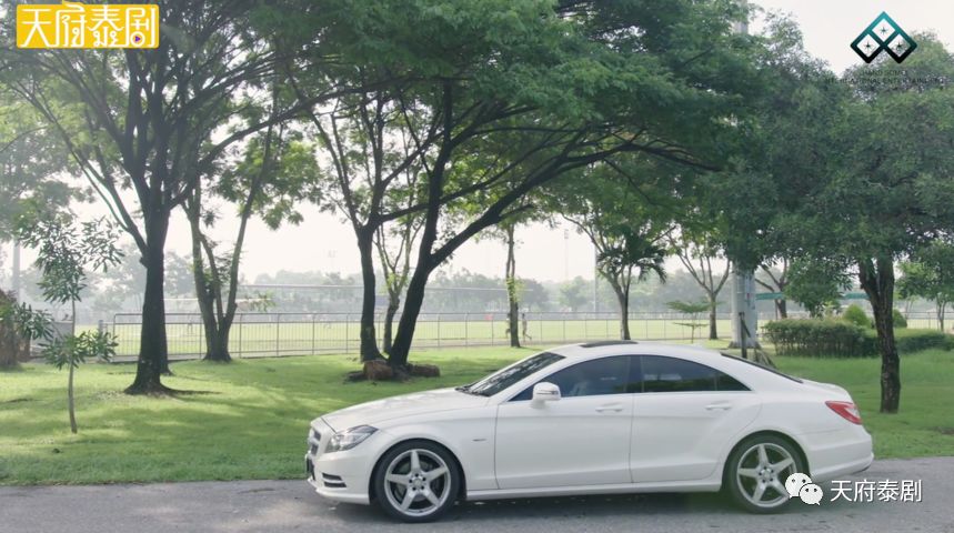 想见又见不到是什么感觉,有一种想见不能见的感觉是什么歌