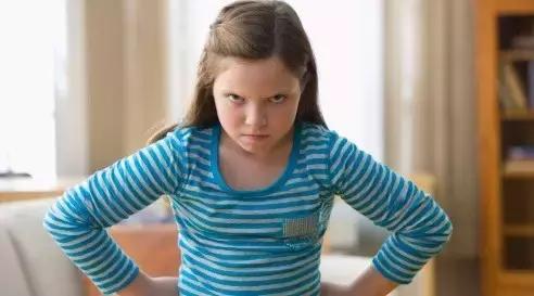 孩子遇到叛逆期家长该如何应对,初二学生叛逆期家长怎么应对