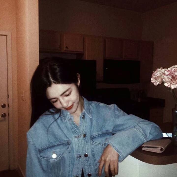 英文暖心撩人情话,夜晚英文情话最暖心短句