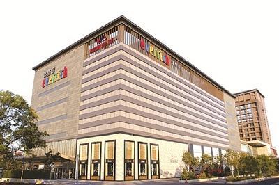 亚洲最大的机场免税店,亚洲最大免税店图片