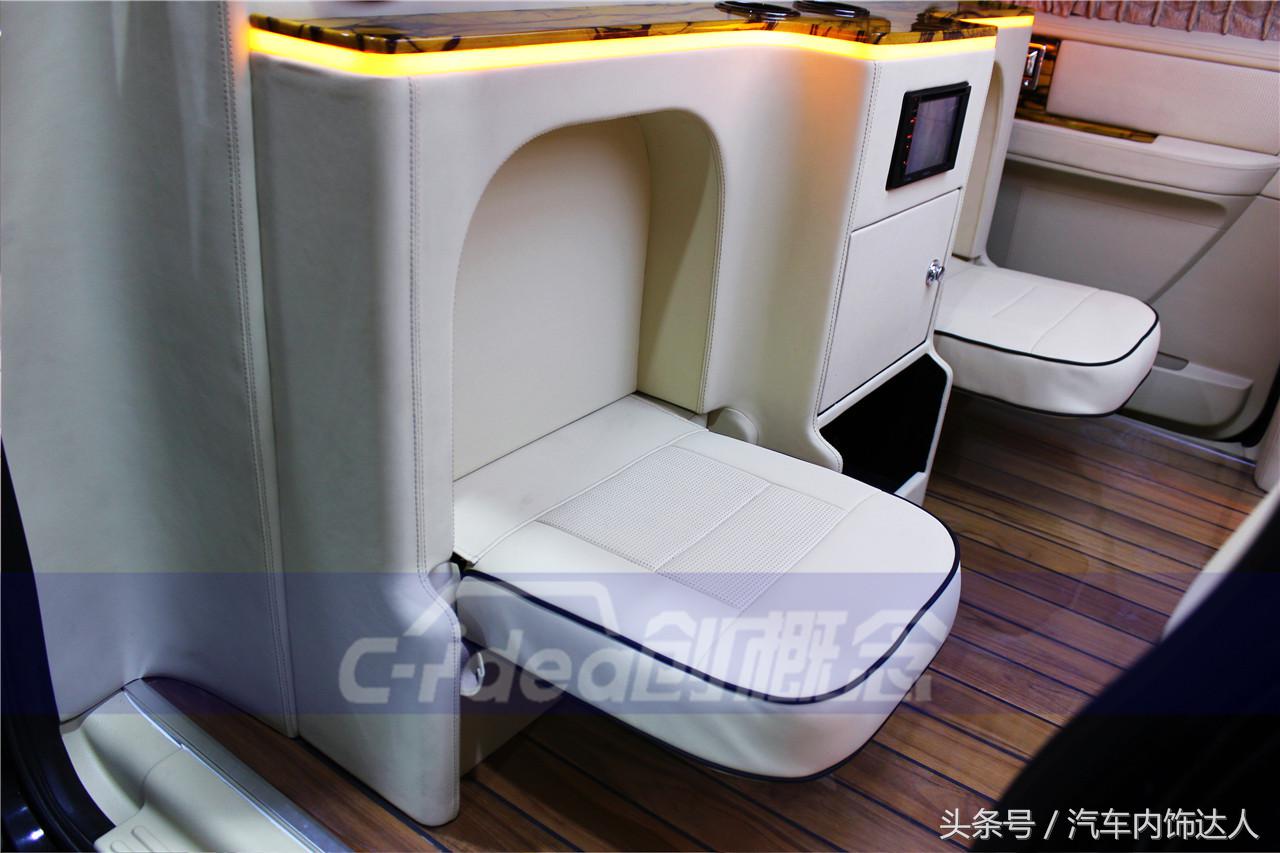 林肯领航员不加长第三排内饰,非凡领袖风范