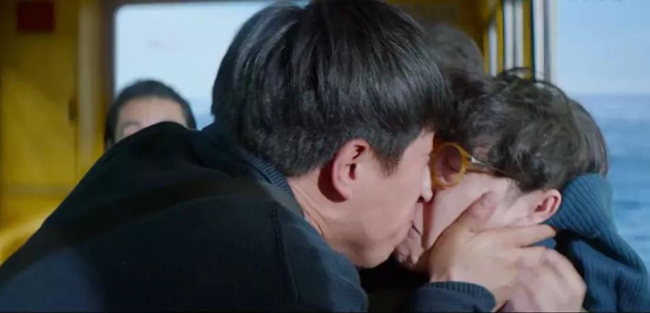 黄渤中彩票6千万电影名字,黄渤主演中彩票六千万