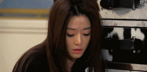 黑眼圈太重是不是身体出了问题,这段时间没睡好黑眼圈太重了