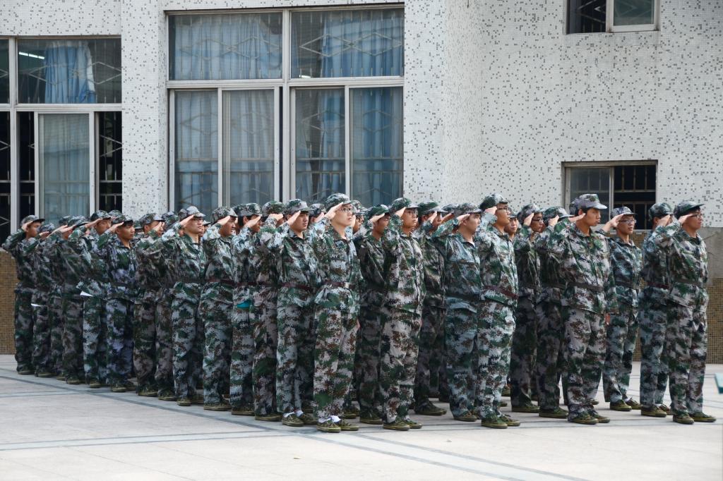 军训防晒怎么补水,什么防晒防止晒黑军训