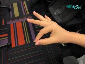 不要skr了！教你3steps挑战“反ok”手势的DeleChallenge！