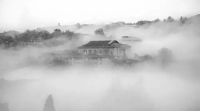 从没有哪座山有庐山的诗情画意,庐山有哪些有名的景观