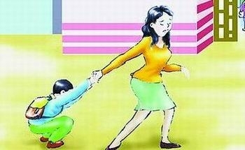 你家的孩子是充话费送的吗,孩子是充话费送的还是垃圾桶捡的