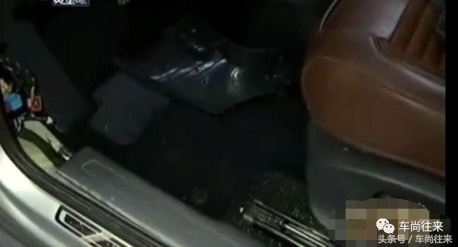 途观l排气管底部漏水怎么回事,途观水泵漏水必须要更换吗