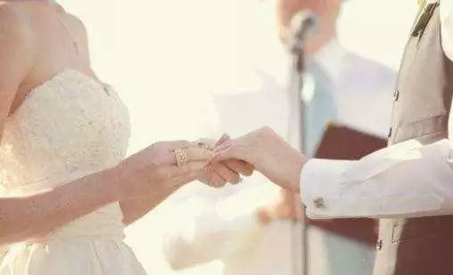 型男类教材走红网络女人喜欢什么身材的男人