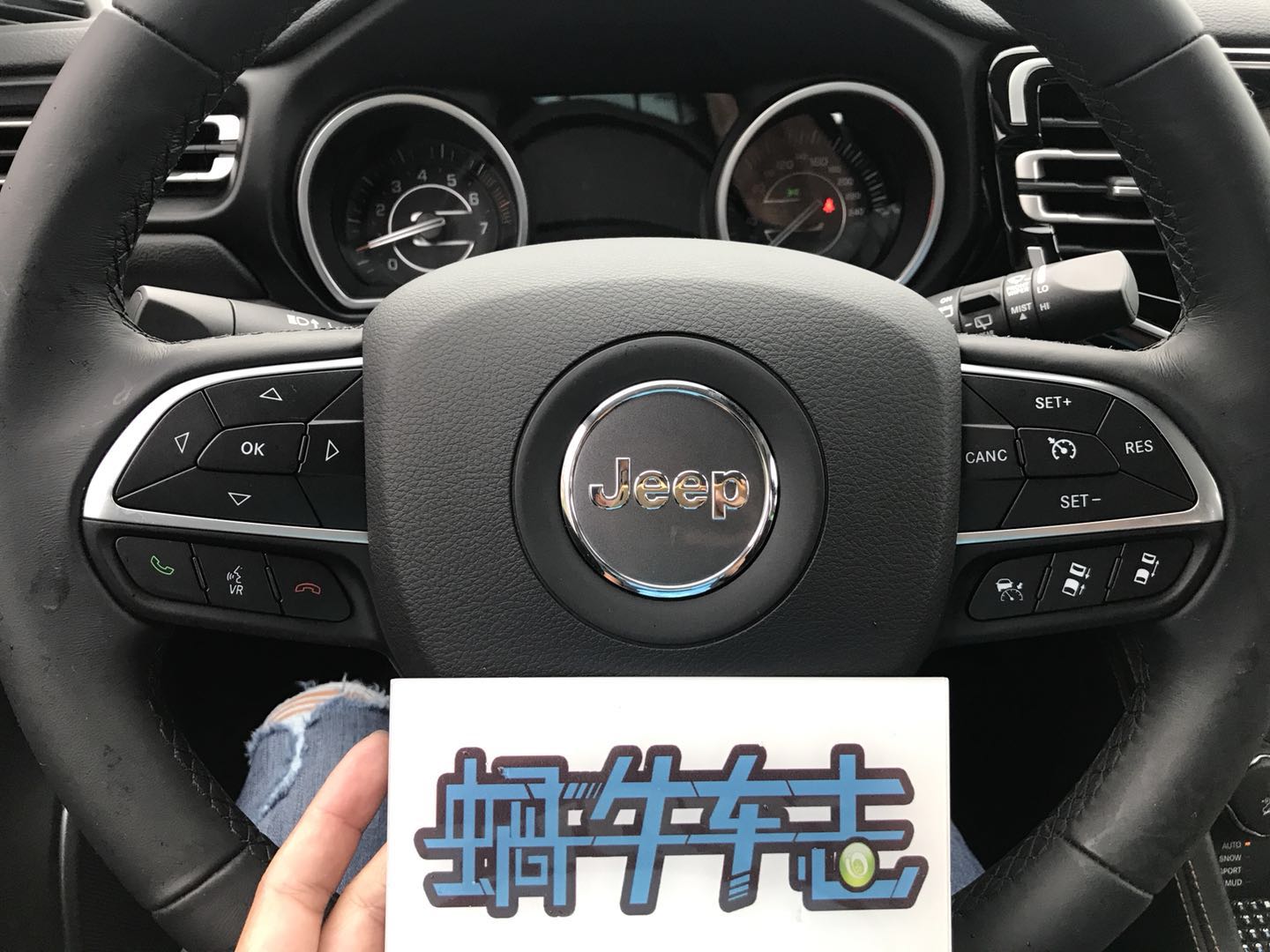 途观l和jeep指挥官傲虎,指挥官对比途观测评