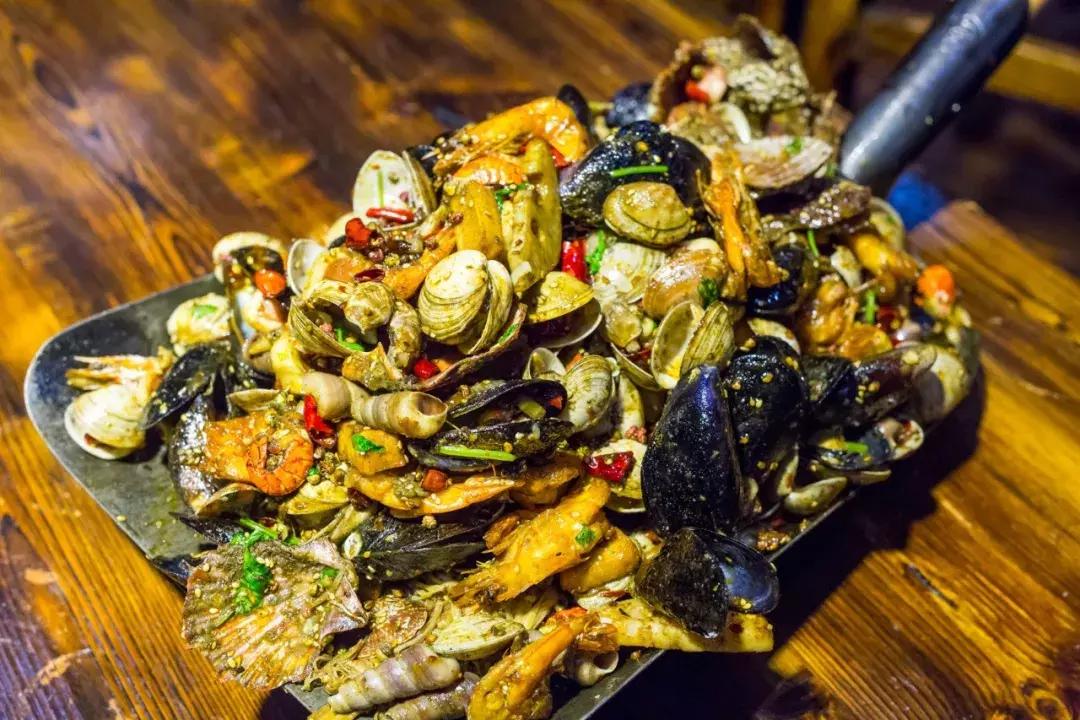 对不起！大连这10家店我真不想推荐给你，我怕涨价！