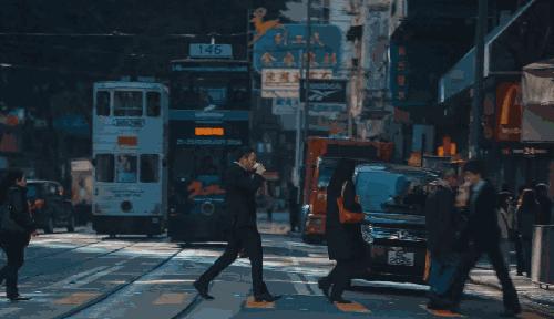 正宗*袜丝**奶茶，免税的包包，维港的夜景……下月起和你只有8个小时动车的距离！