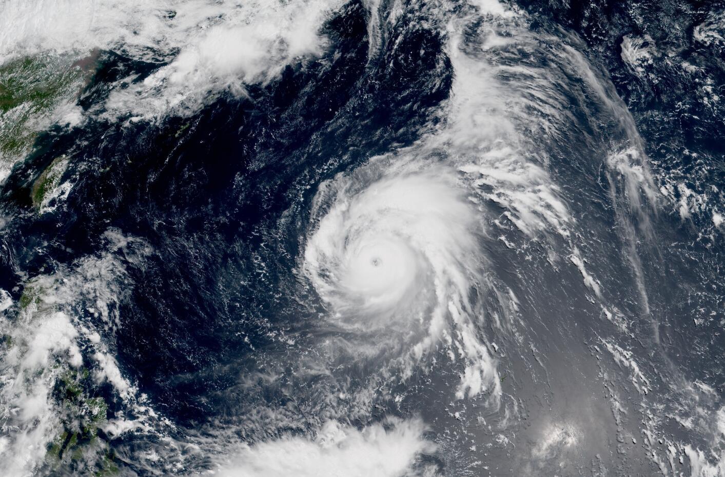 中国气象局如何控制台风走向,今年台风对我国影响有多大