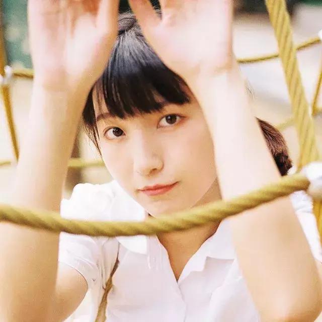 害怕镜头,害怕直视镜头