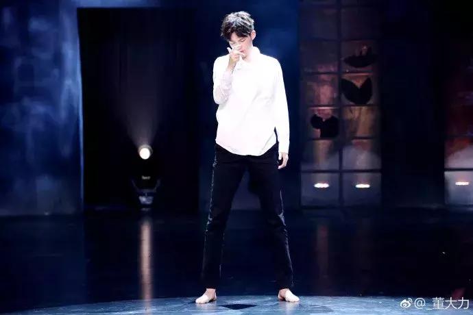 他最终还是选择了退役逐梦演艺圈