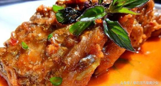 带鱼的家常做法大厨教你一招,无骨干带鱼最正宗的做法