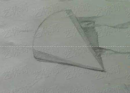 画光影变幻的圆锥,倒立的圆锥光影素描