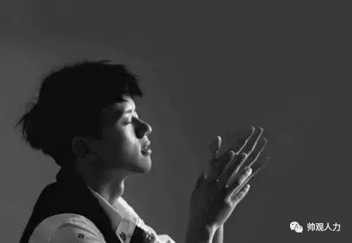 张杰杰出的流年在哪个软件阅读,歌手张杰身负各种标签