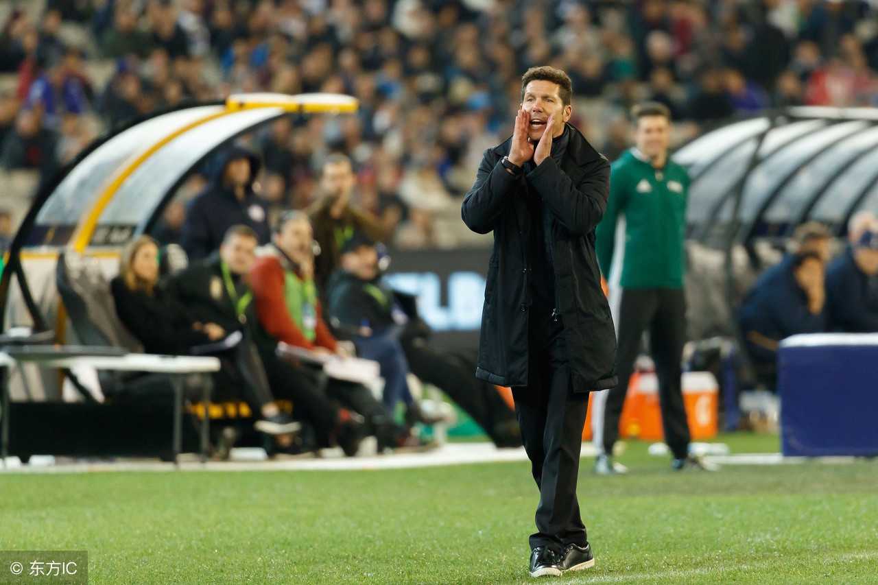 梅西不用钟摆过人,梅西不用进禁区都能统治比赛