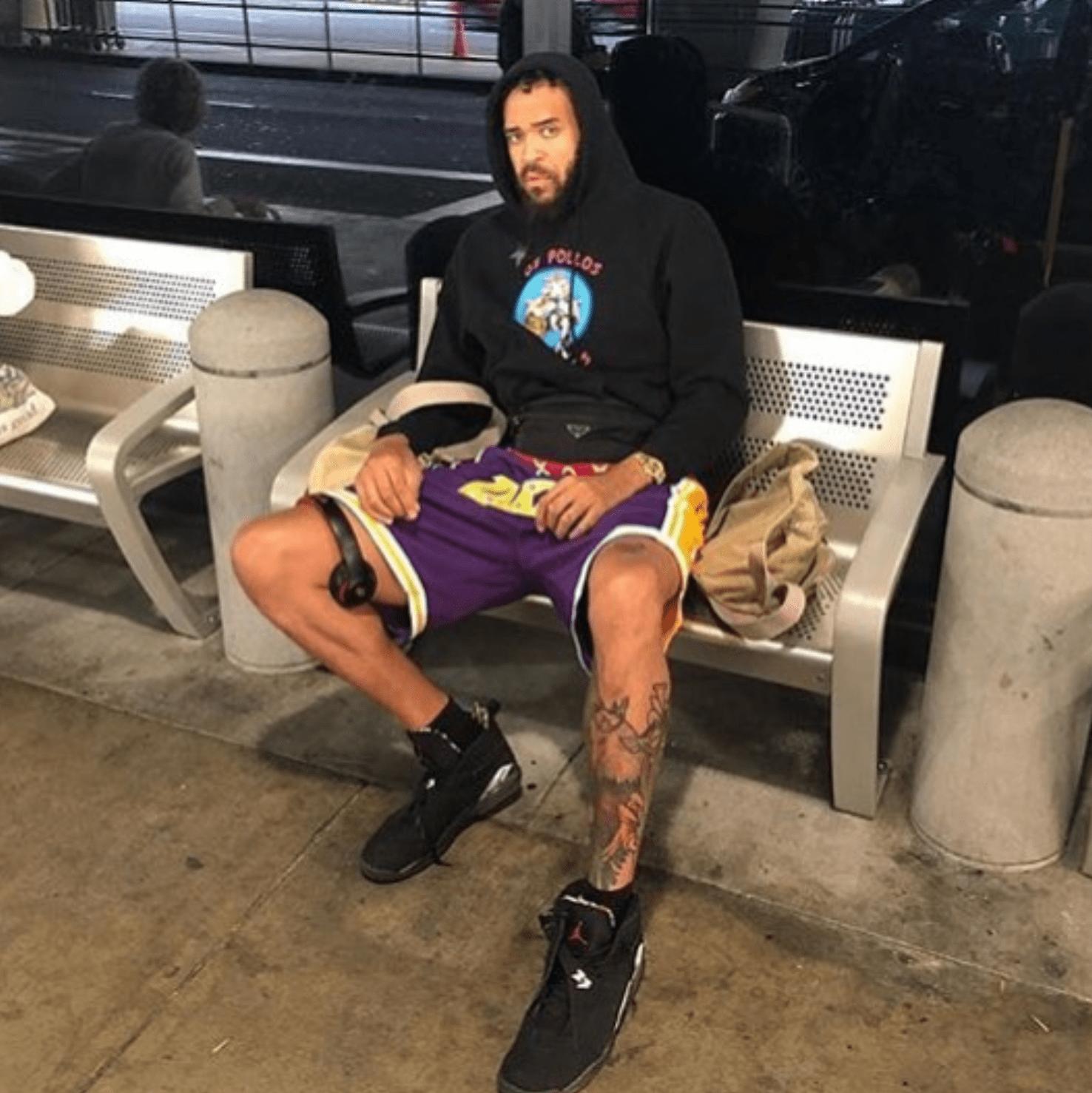 kanyewest,kanyewest上脚耐克回到未来