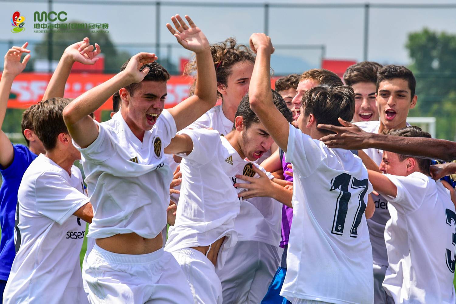 期望真正帮助中国足球！对话MNC地中海杯主席阿尔贝托-维纳斯