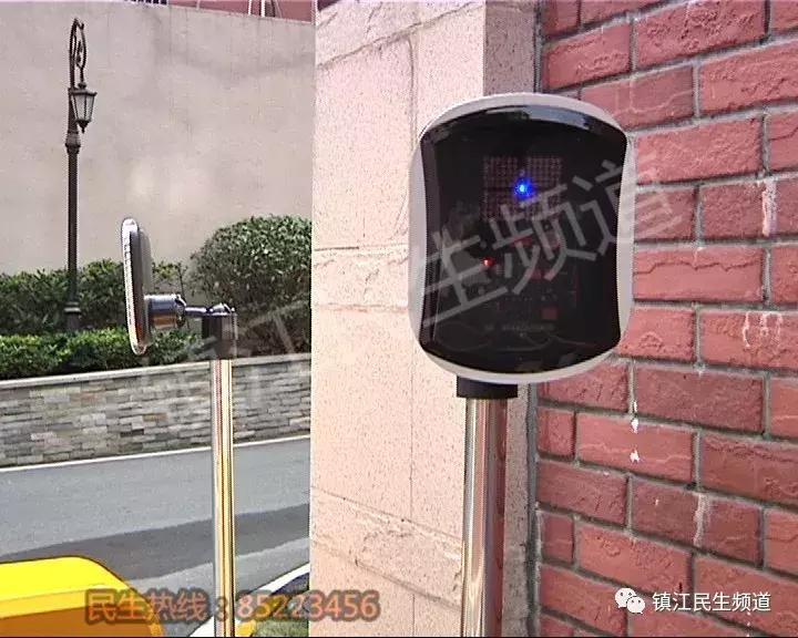 镇江这个小区没车位的业主车子不让进？物业：我们可没有强买强卖