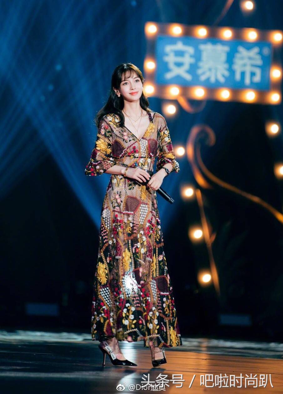 baby穿了几次迪奥,baby出席身着dior