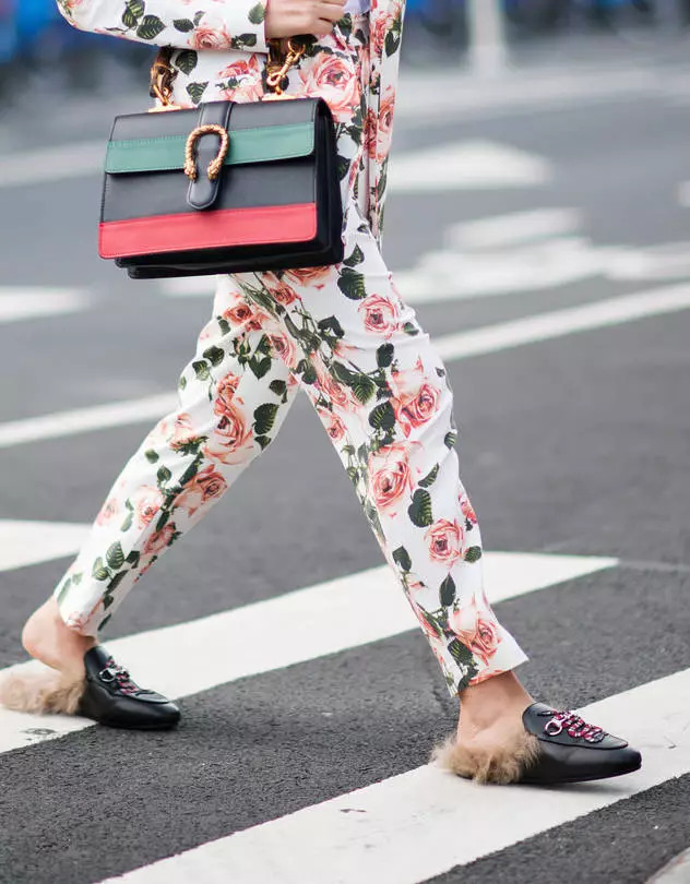 2019款gucci大logo拖鞋,gucci新款拖鞋