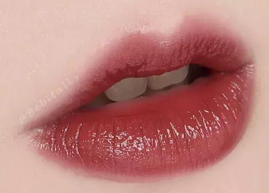 秋季口红推荐平价唇色浅,秋冬脏橘色口红推荐