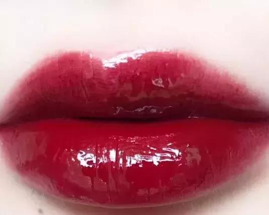 秋季口红推荐平价唇色浅,秋冬脏橘色口红推荐