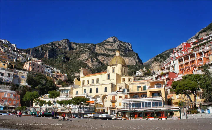 神奇女侠天堂岛卡洛斯,神奇女侠天堂岛有什么