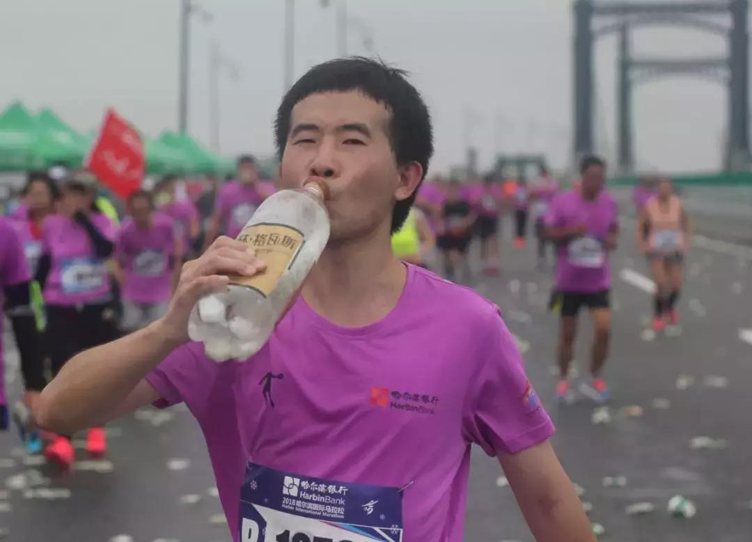 跑出个人最差成绩痛诉哈马“两宗罪”