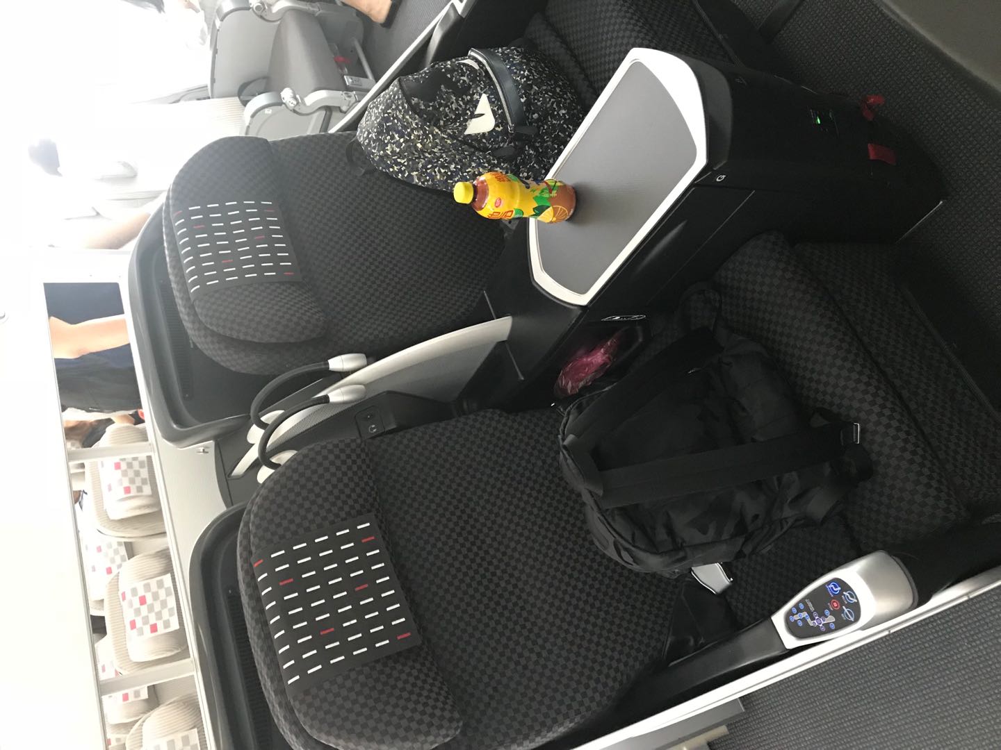 魔都美亚代购,魔都流水账原版