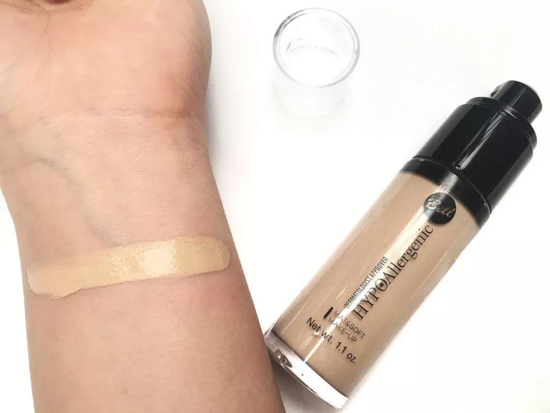 贫民窟女孩好物化妆品套装推荐,学生党100元就能搞定的平价彩妆