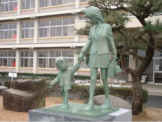 小丸子去小时候的公园,小丸子跟爷爷去东京