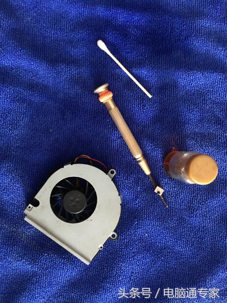 笔记本电脑cpu风扇转屏幕不亮,笔记本cpu风扇转不动什么原因