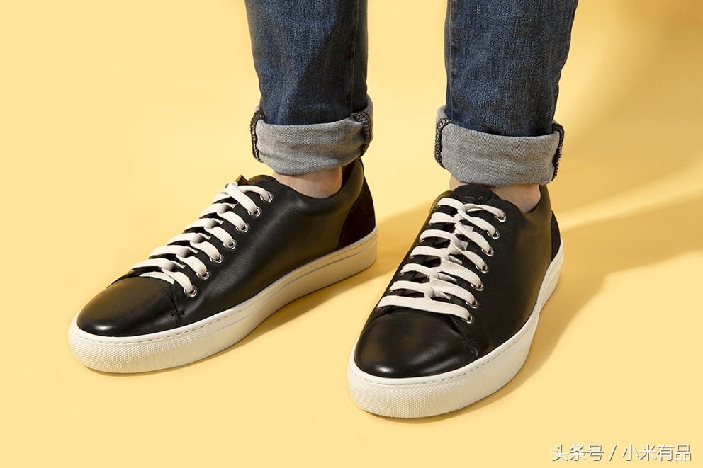 怎样系鞋带鞋带才不会散开,教你正确系鞋带