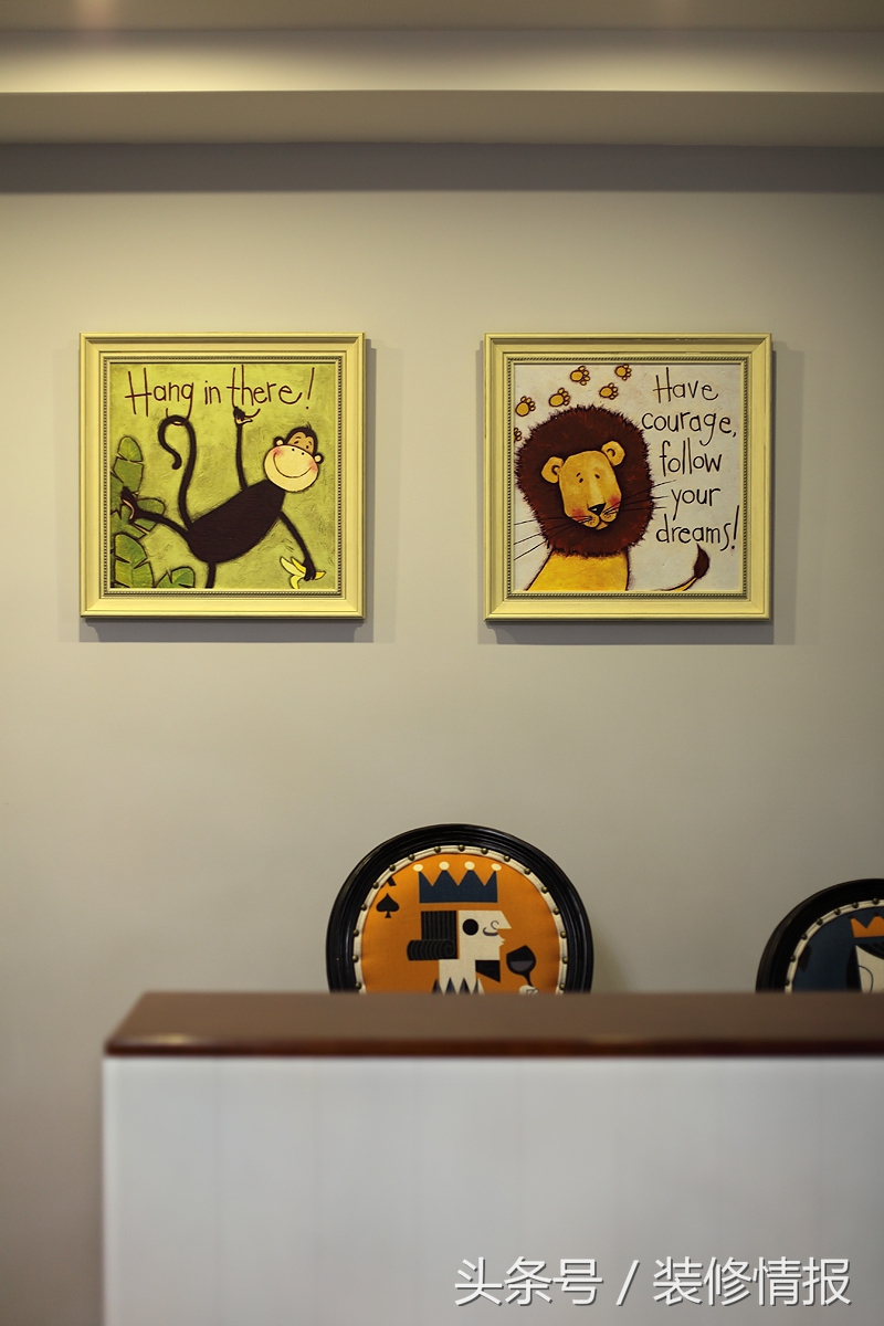 暖色系别墅年轻简约设计,温暖的装修