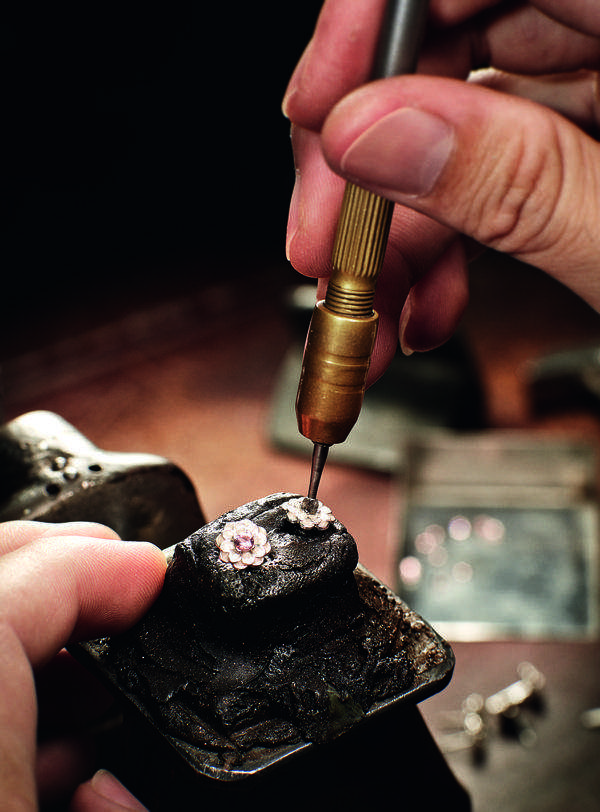 明明可以靠脸吃饭偏偏要靠嘴,明明可以靠脸吃饭偏偏要靠实力