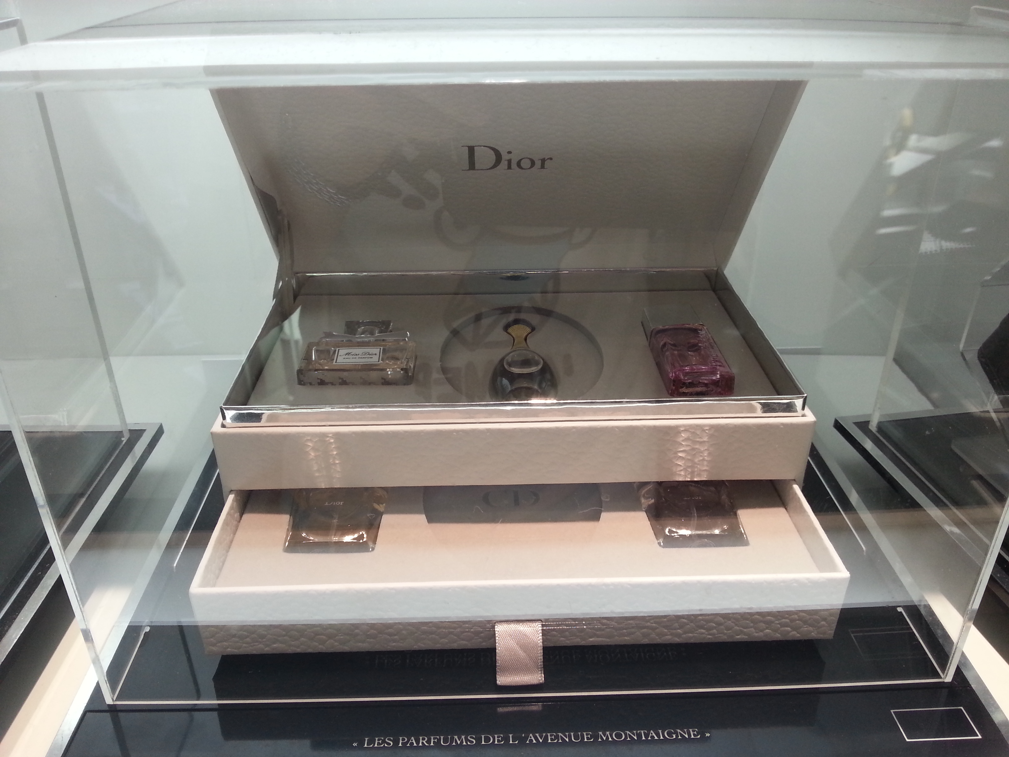 去迪拜买什么最划算,去迪拜买啥划算