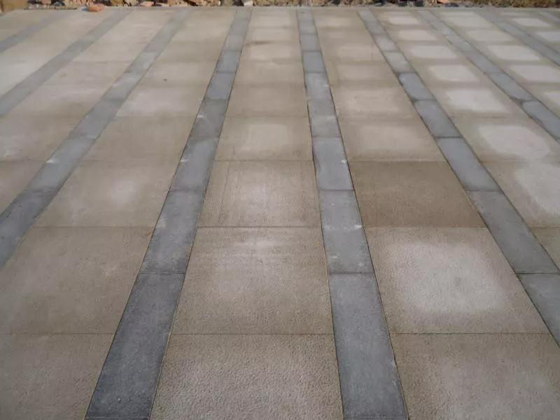 室外地面石材泛碱怎么办,石材铺装泛碱如何处理