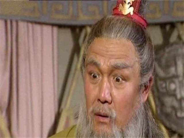 黄忠六十岁跟刘备打天下,黄忠跟随刘备的时候多少岁