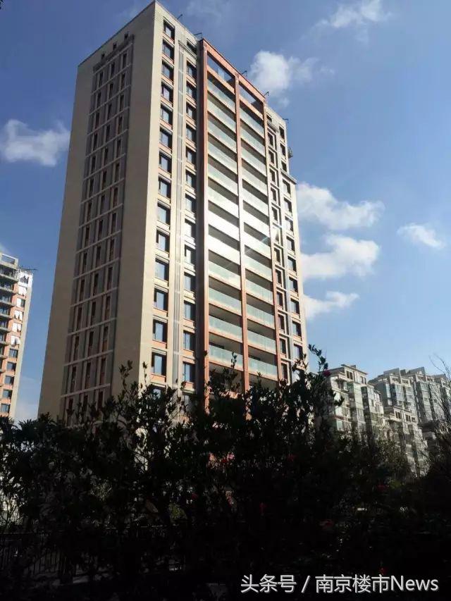 刚刚，城中千万级豪宅时隔2年终于领销许，房价基本没涨