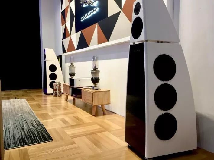 捷豹f-pace上海发布会,英国之宝捷豹xj